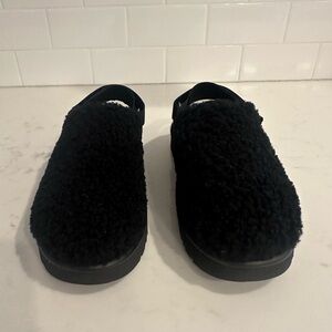UGG Black Fuzzy Lanah Clog
